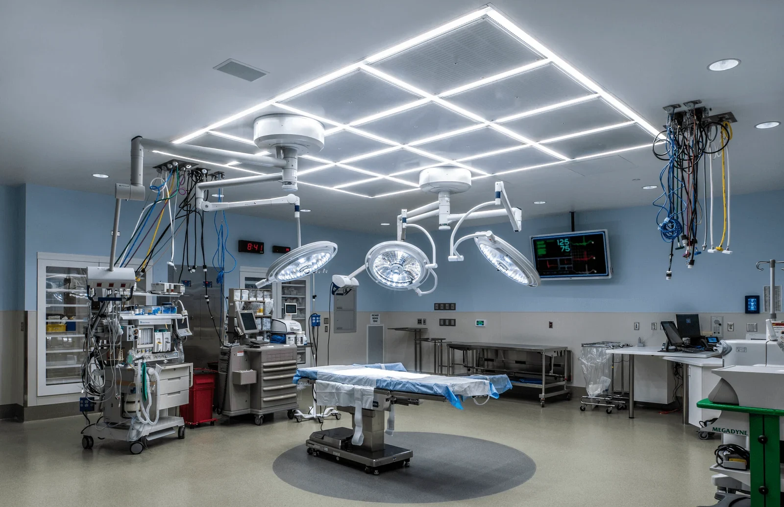 Hospital & Surgery Center Roofing in Salem, OR